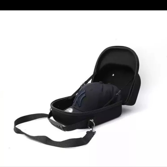 Baseball Cap Carrier Box Travel Case for Hats Caps Fits 6 Hats with Zipper Black - Picture 3 of 8